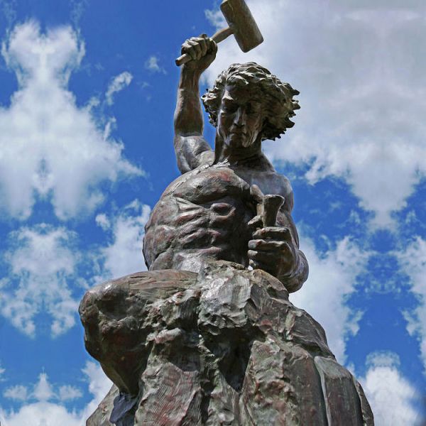 DA CONCEPÇÃO DA “LUZ” A “ESCULTURA MAÇÔNICA” DA CONCEPÇÃO DA “LUZ” A “ESCULTURA MAÇÔNICA”