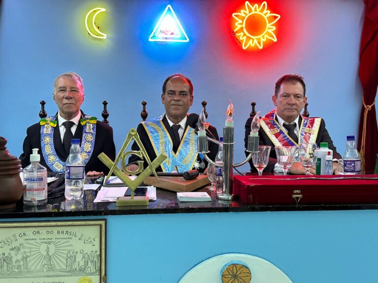 Grão-Mestre Estadual Adjunto participa da Sessão Magna de Iniciação da ARLS Grão-Mestre Francisco Murilo Pinto