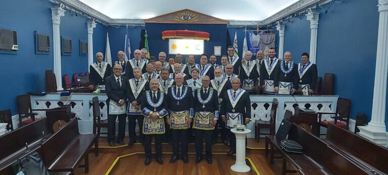 Grão-Mestre Estadual participa da última sessão do ano do Conselho Estadual da Ordem na companhia do Grão-Mestre Geral Adjunto