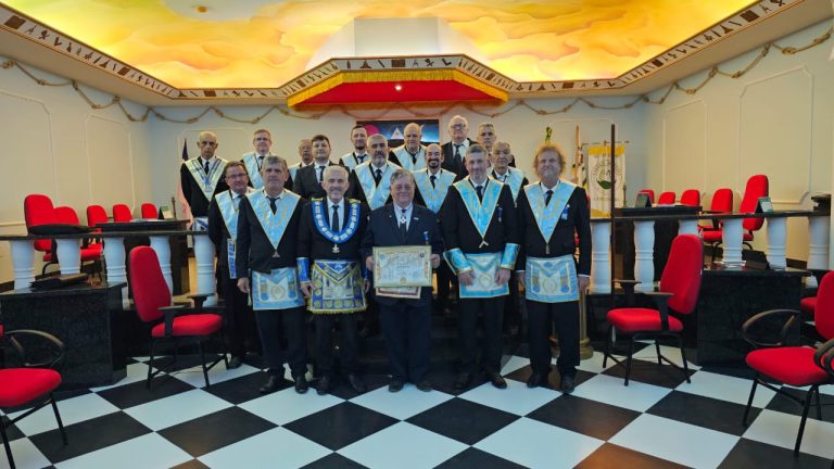 Grão-Mestre Estadual participa da Sessão Ordinária da ARLS Irmão Manoel Alves Corrêa