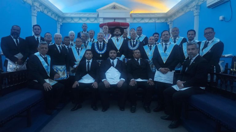 Grão-Mestre Estadual e Grão-Mestre Estadual Adjunto participam da Sessão Magna de Iniciação da ARLS ARLS Milton Cade