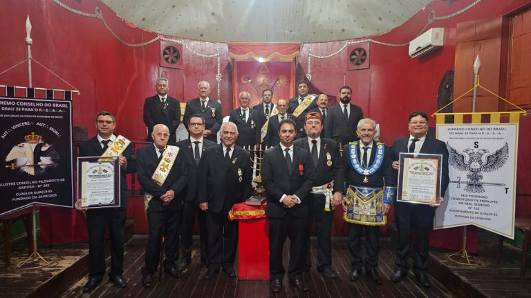 Grão-Mestre Estadual participa da criação do Ilustre Conselho Filosófico de Kadosh e do Mui Poderoso Consistório de Príncipes do Real Segredo, no Oriente de Guaçuí